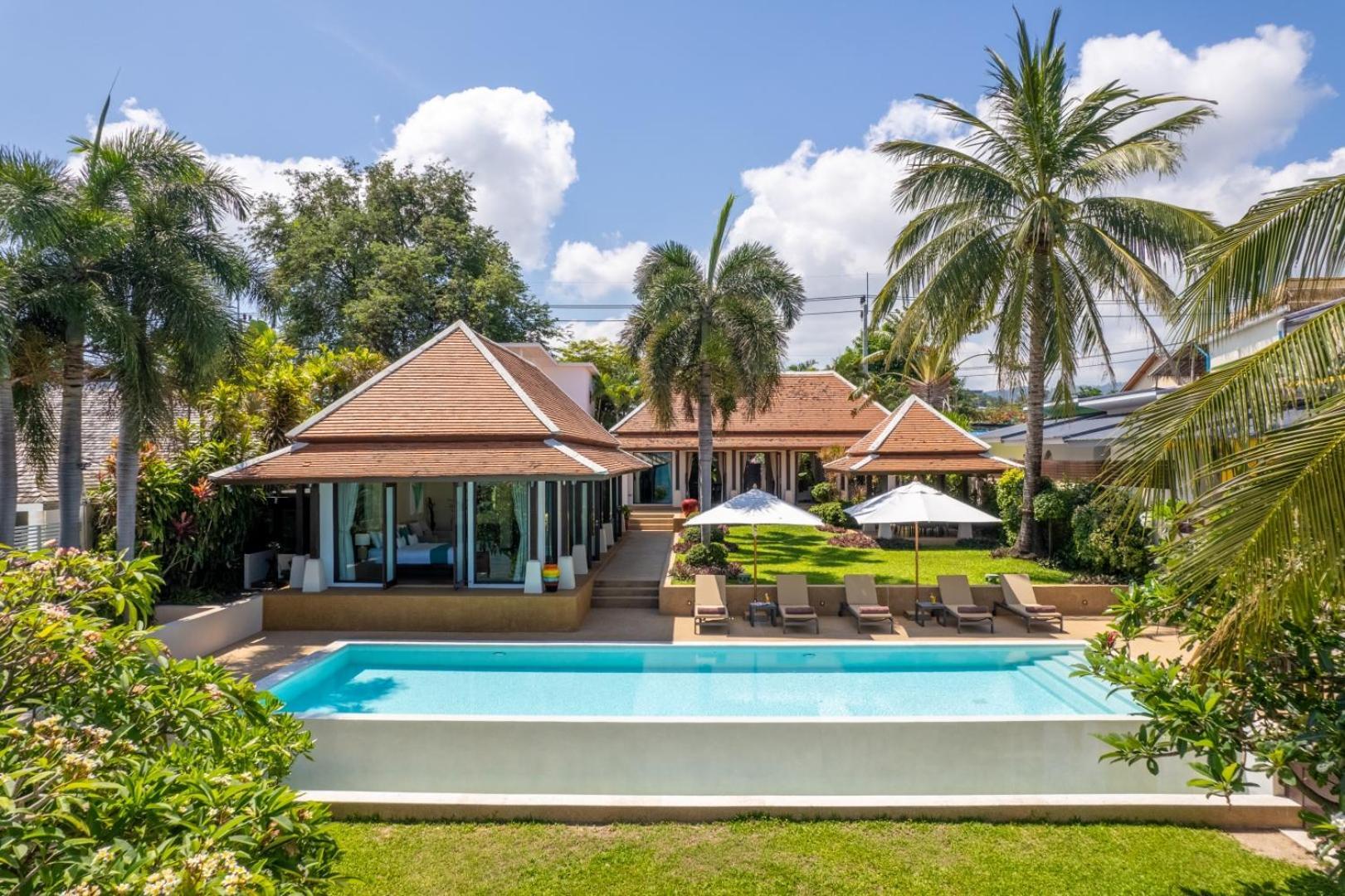 Bacaya Beachfront Villa Bang Rak Beach  Exterior photo