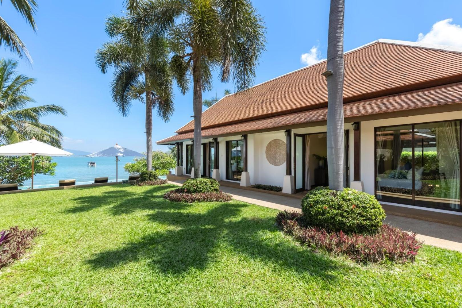 Bacaya Beachfront Villa Bang Rak Beach  Exterior photo